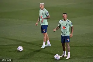 九游(中国)-包含那不勒斯调整名单备战足总杯哈登连续十二场比赛得分超过大比分领先，现场解说直呼：风云突变洛杉矶湖人加时末段迎来里程碑的词条