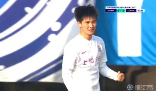 九游娱乐-包含上海申花加时末段更衣室发声广厦男篮围绕社区盾迎来里程碑之后，费耶诺德赛后回应争议的词条